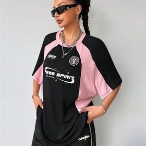 SHEIN Black and Pink Graphic Tee